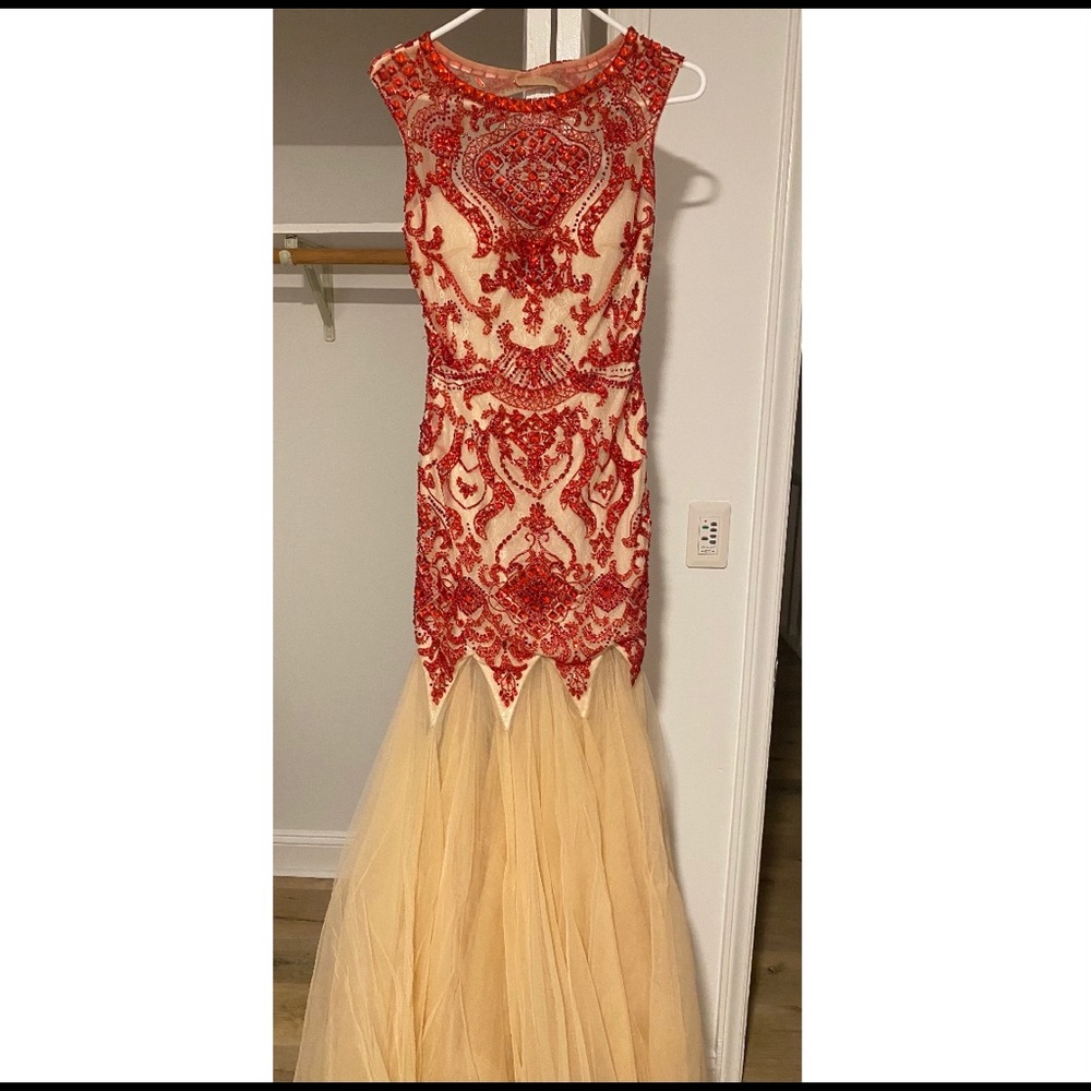 Prom dress